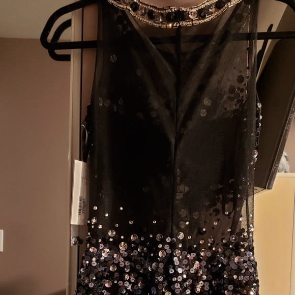 See through back Jovani dress. - Picture 2 of 6